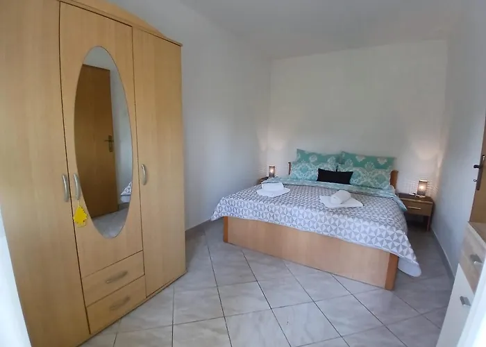 아파트 Emily 오미스